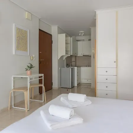 Modern Studio In Apartment