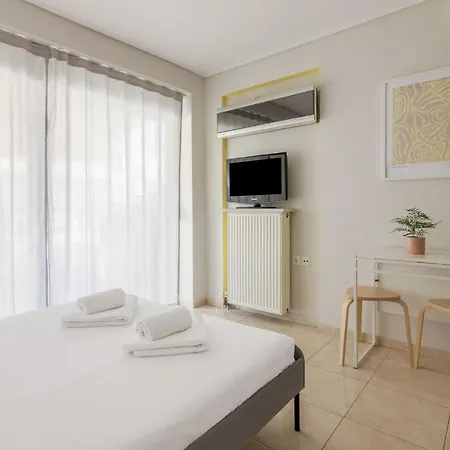 Modern Studio In Apartment